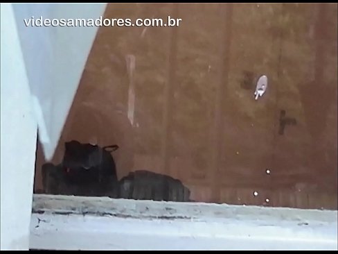 ❤️ Nin Horny ah oo daawanaya saaxiibtiis oo uu la socdo nin kale, isaga oo duubaya muuqaal fuck ah isaga oo aan dhibin lamaanaha ❤❌ Porno Guri  ☑